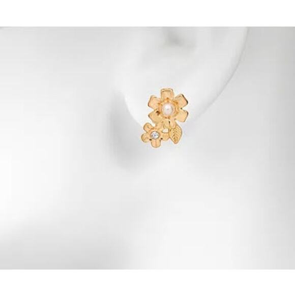 NEW LC Lauren Conrad Gold Tone Floral Cluster Faux Pearl Jeweled Stud Earrings - Picture 4 of 4